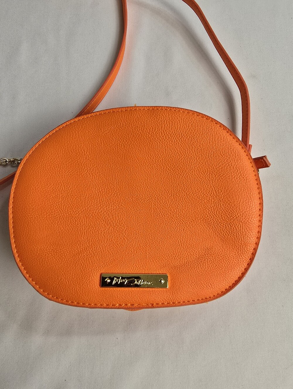Betsey Johnson Pumpkin Lips Crossbody Purse Anthropomorphic Halloween Fall - Picture 2 of 6
